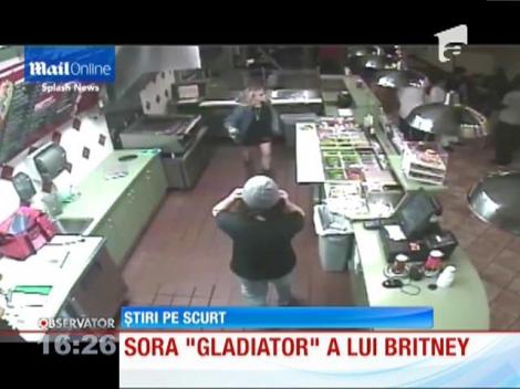 Sora celebrei Britney Spears, atac armat într-un magazin