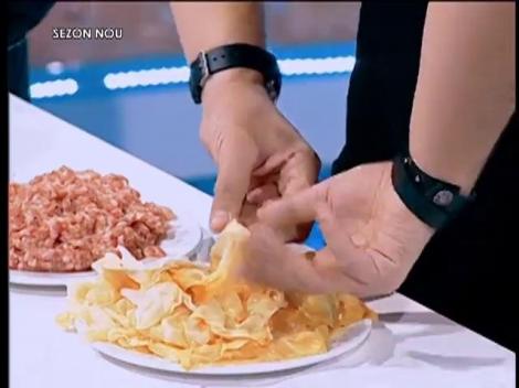 Provocare pentru Chef Florin: Să facă sarmale cu mâinile la spate