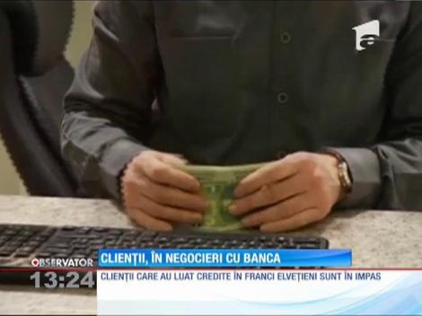 Francul elveţian le dă fiori românilor care au credite în acestă monedă