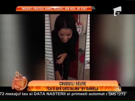 "Ca o apă cristalină" by Daniela Crudu