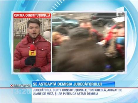 Judecătorul Toni Greblă de la CCR şi-ar putea anunţa astăzi demisia