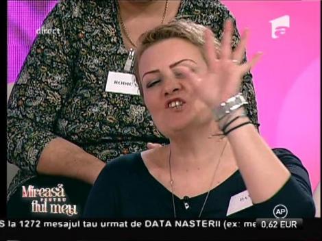 Roxana și Mădălina, acuzate că au avut relații controversate înainte de a intra în competiție!!