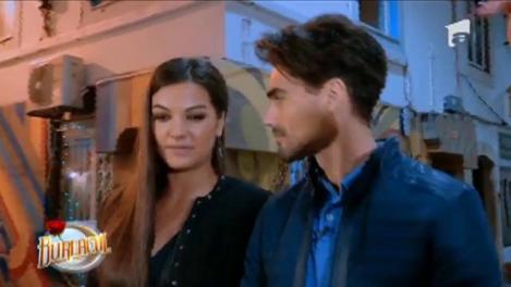 Sex de la prima întâlnire? Desigur! Una dintre concurente i s-a oferit pe tavă Burlacului