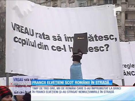 Românii cu credite în franci elveţieni au ieşit din nou în stradă