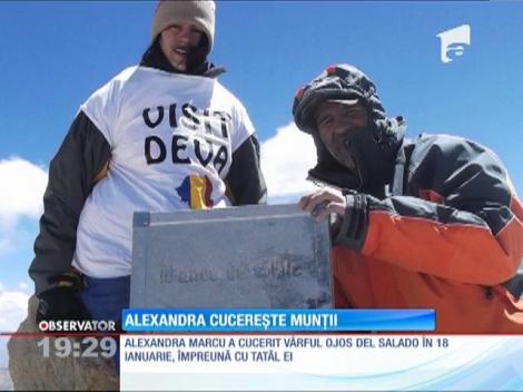 O adolescenta din Deva a cucerit cele mai înalte vârfuri ale vulcanilor din lume