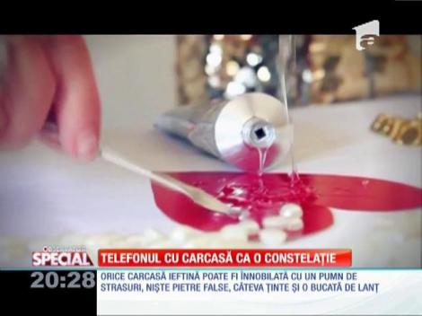 Special! Telefonul cu carcasă ca o constelație
