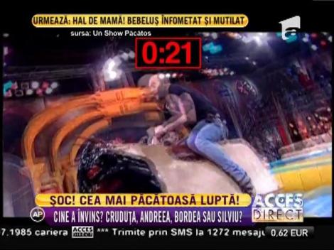 Daniela Crudu și Andreea Tonciu, la trântă cu taurul mecanic!