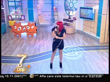 Annely Cole - ”Wrecking ball”