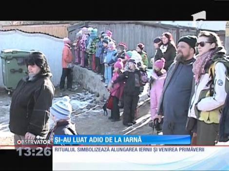 Locuitorii din Harghita şi-au luat adio de la iarnă