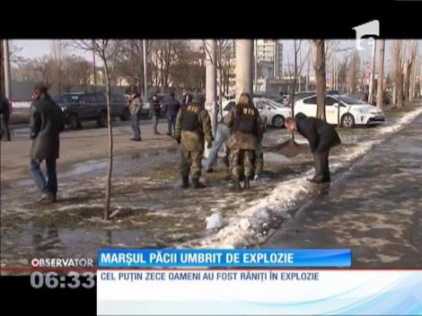 Explozie în timpul marşului păcii organizat la Kiev