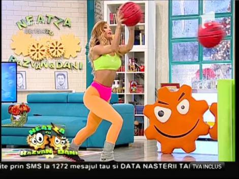 WOW, ce apariţie! Flavia şi Miruna, mai mult decât senzuale! Uite cum s-au antrenat astăzi