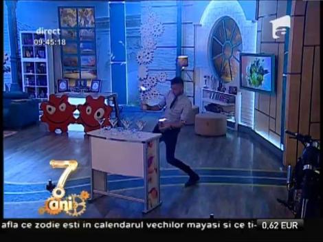 Unul dintre cei mai talentați barmani din lume, show cu sticle la ”Neatza”