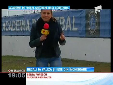 Gigi Becali ia valiza și iese din închisoare