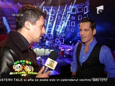 Ştefan Bănică Jr., pentru al cincilea an consecutiv a sărbătorit Ziua Femeii pe scenă!