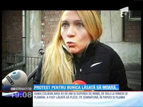 Protest pentru bunica lăsată să moară