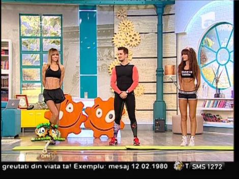 Antrenament pentru musculatura abdominală în două variante: avansați și începători