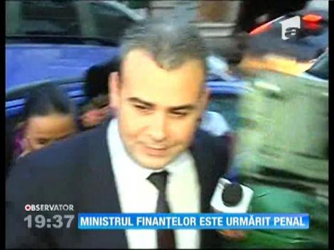 Ministrul Finanțelor, Darius Vâlcov, urmărit penal pentru fapte de corupție