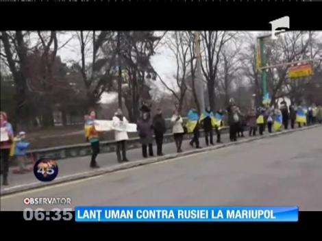 Lanț uman contra Rusiei la Mariupol