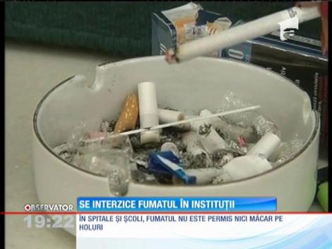 Senatorii au votat legea prin care se interzice fumatul în instituțiile publice