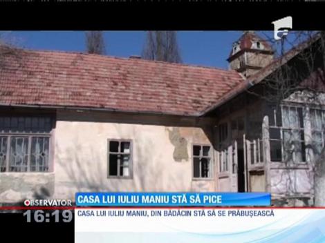 Casa lui Iuliu Maniu stă să pice