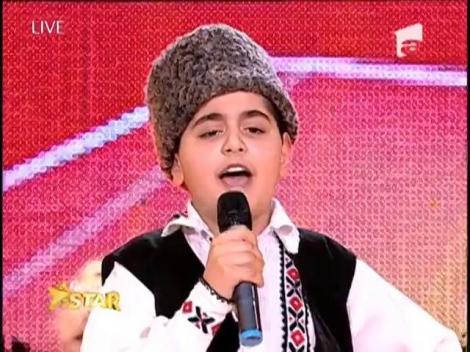 Emil Gheorghe îşi caută o familie! Cel mai emoţionant moment de pe scena "Next Star"