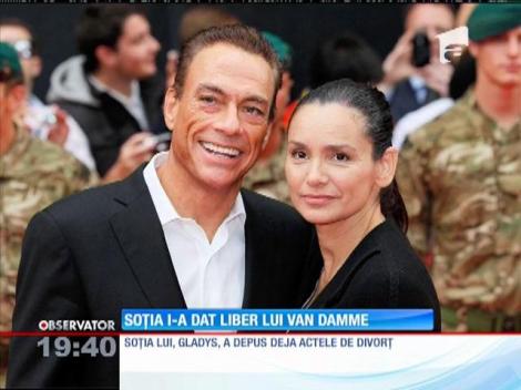 Soția i-a dat liber lui Van Damme