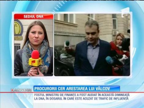 Procurorii cer arestarea fostului ministru de Finanţe, Darius Vâlcov