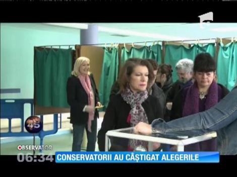 Conservatorii au câştigat primul tur al alegerilor regionale din Franţa