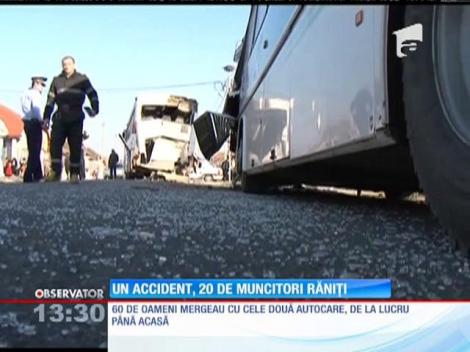 Accident rutier soldat cu 20 de răniți