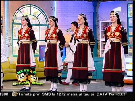 Ansamblul Kymata, dans tradițional grecesc