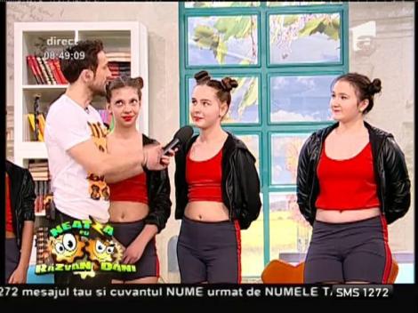 Trupa de dans - Pasitos- în platoul de la Neatza!