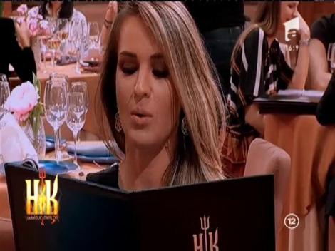 Service-ul trebuie să iasă impecabil, căci în restaurant vin numai VEDETE!