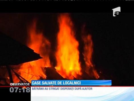 Incendiu puternic într-o comună din judeţul Neamţ