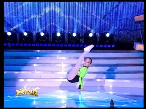 Miruna, moment spectaculos de gimnastică, după ce și-a întâlnit idolul, pe Sandra Izbașa