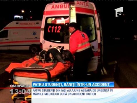 Patru studenţi în Iaşi au fost răniţi grav într-un accident rutier