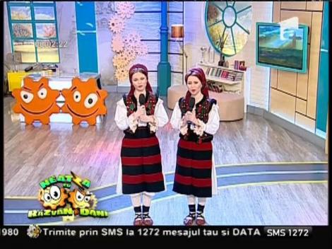 Suzana & Daciana Vlad - "A bătut la uşa ta cineva"