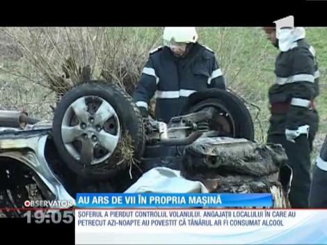Un cuplu a murit ars de viu în propria maşină