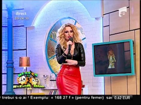 Raisa: "Pull the bass"