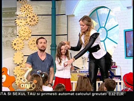 Cristina Strecopîtov, trucuri de magie pentru copii