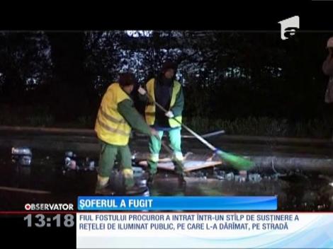 Fiul românului cu cea mai mare pensie din ţară a intrat cu mașina în stâlp