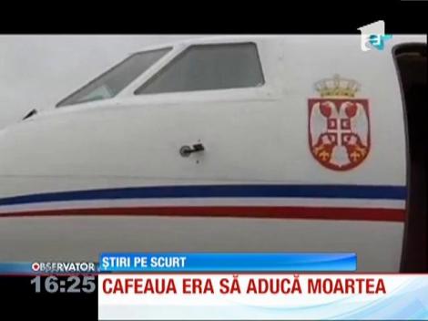 O cafea era să provoace un accident aviatic