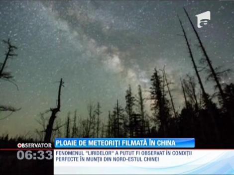 O "ploaie de meteoriţi", filmată în China