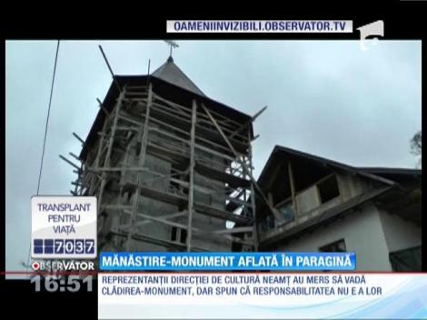 Mănăstire-monument aflată în paragină
