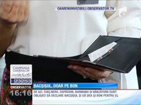 Barmanii, dar şi vânzătorii, obligaţi să emită un bon fiscal pentru bacșiș