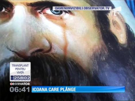 O icoana care îl înfăţişează pe Arsenie Boca varsă lacrimi