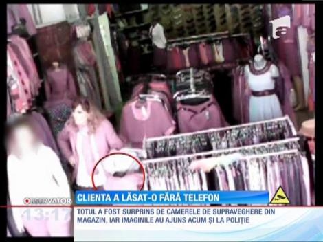 Filmată în timp ce fura un telefon mobil
