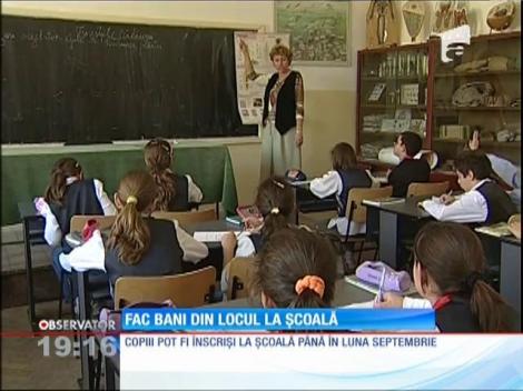 Înscrierea la şcoala dorită de părinţi pentru copiii lor a devenit o afacere