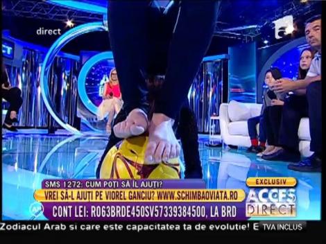 Georgiana, număr inedit de contorsionism în platoul de la Acces Direct!