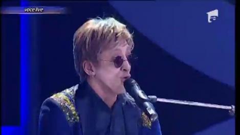 Alb Negru se transformă Lady Gaga & Elton John - "Artpop"