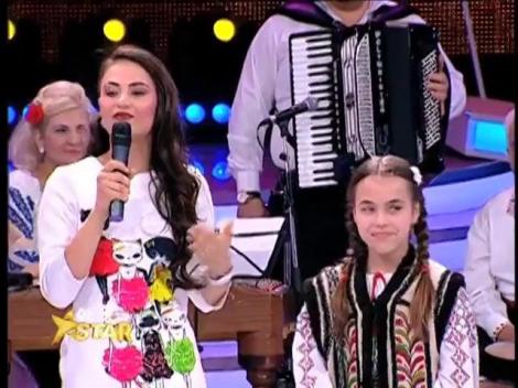 Îți amintești de Viviana, fetița care prezenta "Academia Vedetelor", alături de Dan Negru? Astăzi e o femeie în toată firea